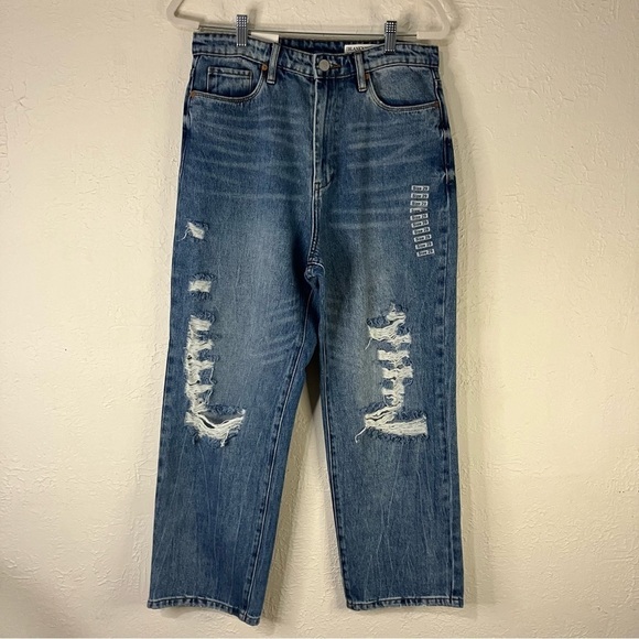Blank NYC The Baxter Ribcage Straight Leg Jeans in Distressed Wild Flower - Picture 4 of 11
